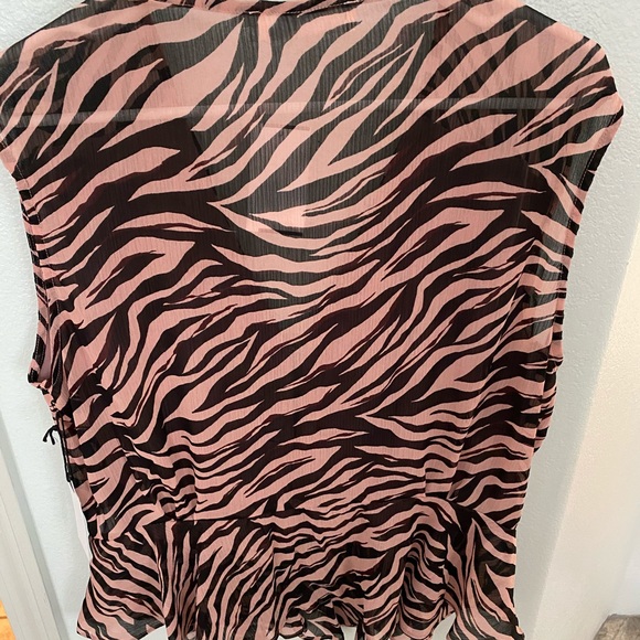 NWT flirty too - Picture 5 of 5